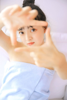 亚洲精品一区二区精华液